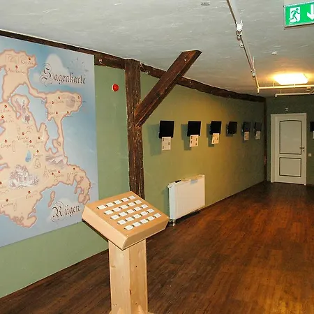 Pensionat Maerchenhotel Bergen Auf Rugen